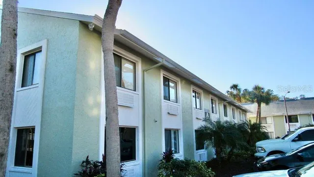 $127,500 | 20853 Haulover Cove Road, Unit A8, Lutz, FL 33558