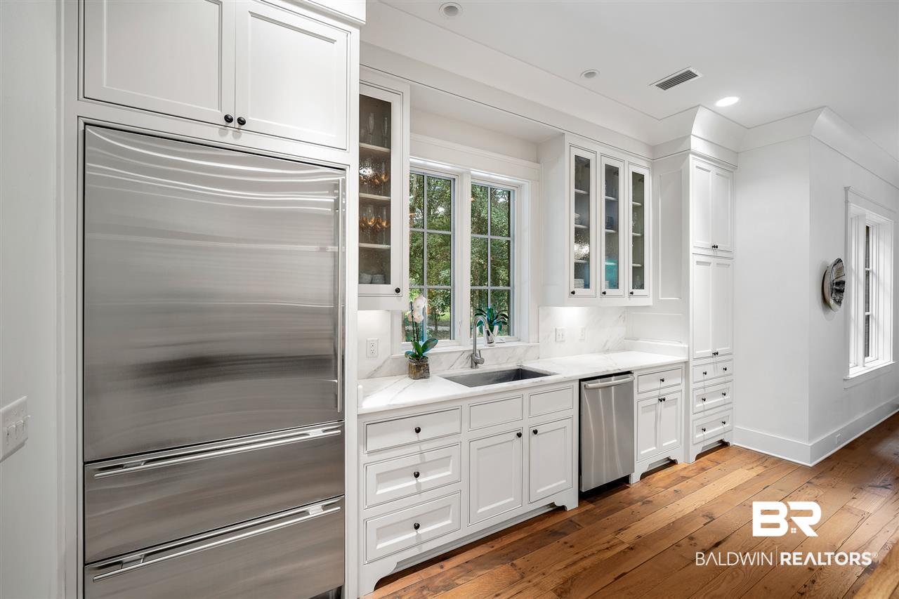 108 Alsway Court Fairhope, AL 36532 - Photo 11 of 48 Kitchen