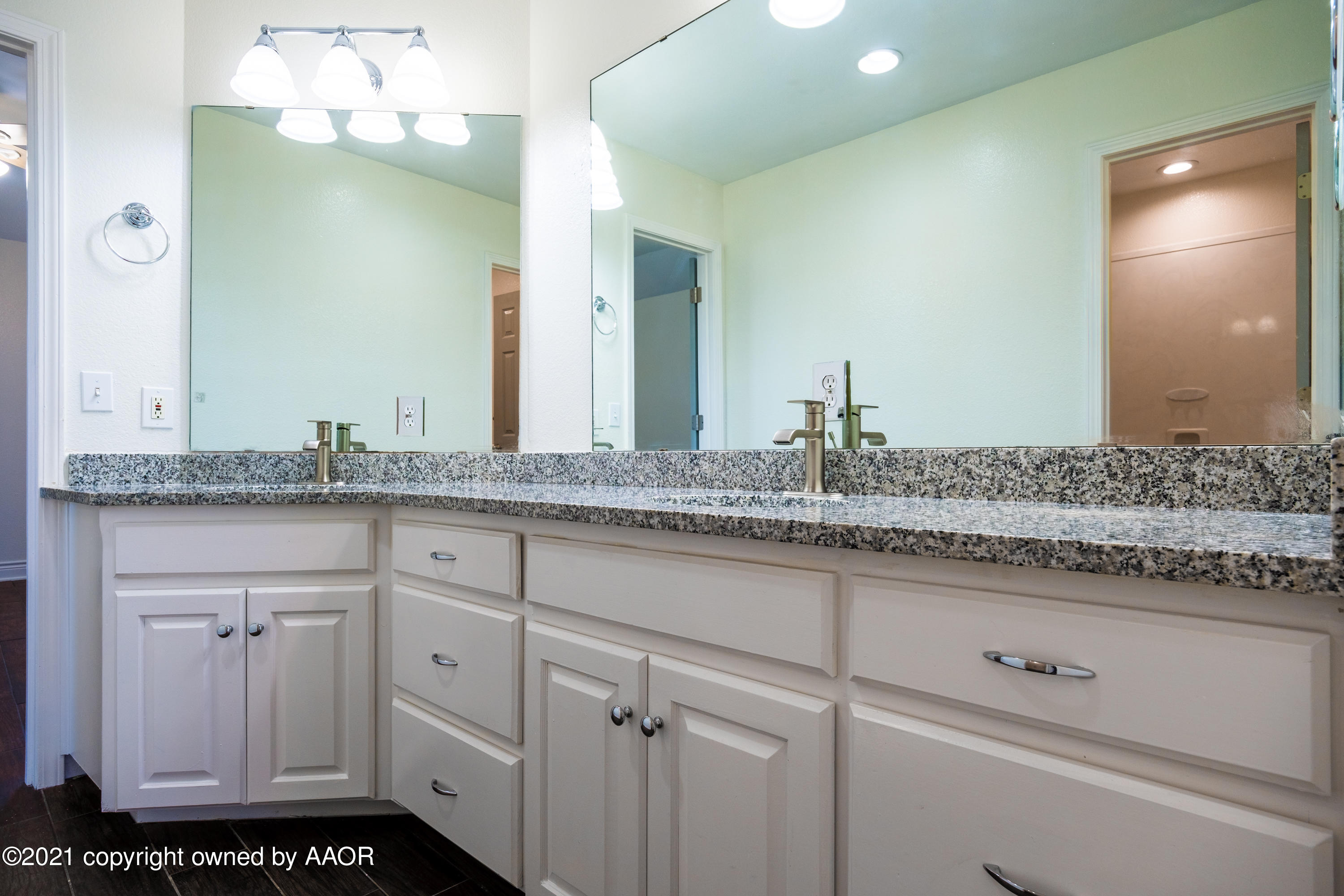 9601 Chatham Road Amarillo, TX 79119 - Photo 35 of 43 Bathroom 3-2