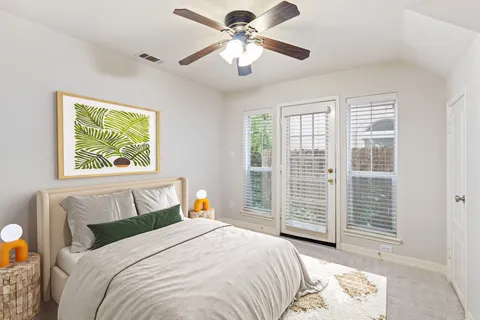 $399,000 | 920 Asbury Street, Houston, TX 77007