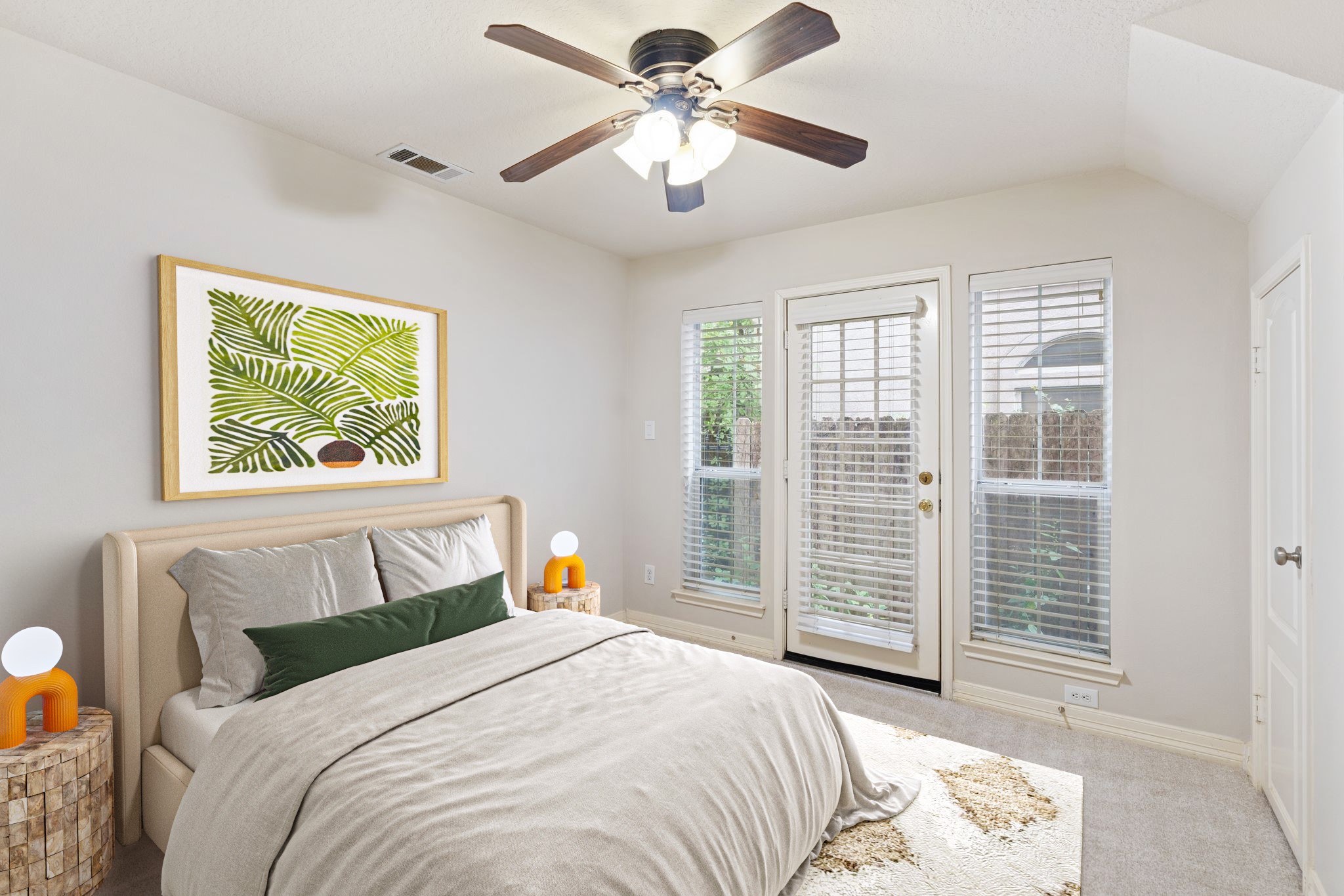 920 Asbury Street Houston, TX 77007 - Photo 2 of 33 a bedroom with a large bed and a window
