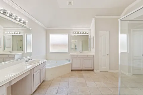 $399,000 | 920 Asbury Street, Houston, TX 77007