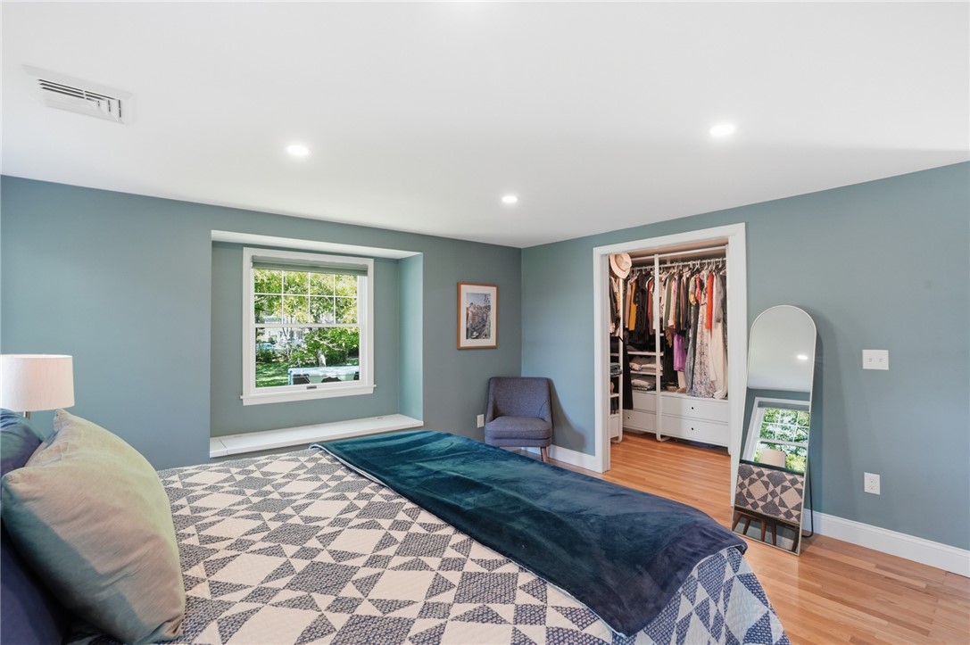 24 Wildflower Road Barrington, RI 02806 - Photo 36 of 50