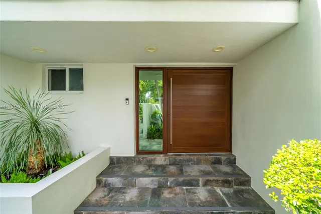 $2,998,997 | 1090 Northeast 92nd Street, Miami Shores, FL 33138