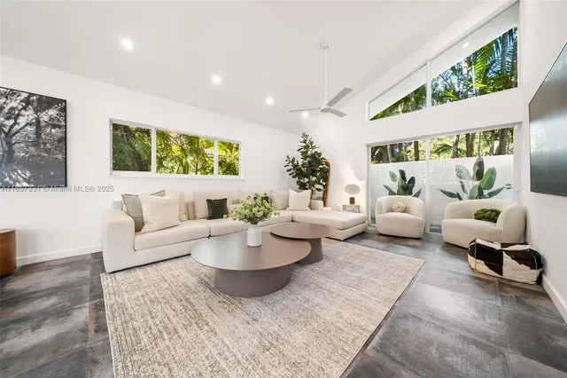 $2,998,997 | 1090 Northeast 92nd Street, Miami Shores, FL 33138