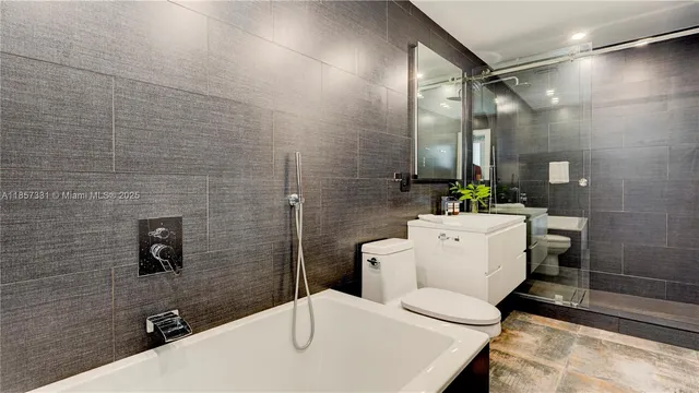 $2,998,997 | 1090 Northeast 92nd Street, Miami Shores, FL 33138