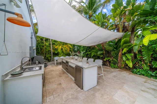 $2,998,997 | 1090 Northeast 92nd Street, Miami Shores, FL 33138