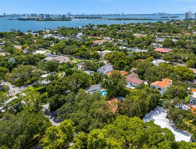 $2,998,997 | 1090 Northeast 92nd Street, Miami Shores, FL 33138