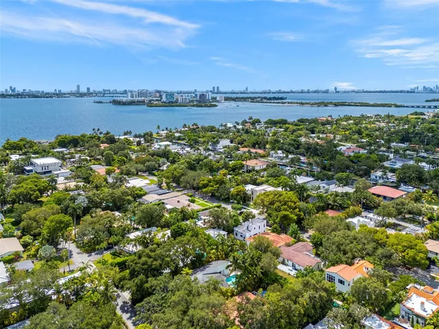 $2,998,997 | 1090 Northeast 92nd Street, Miami Shores, FL 33138
