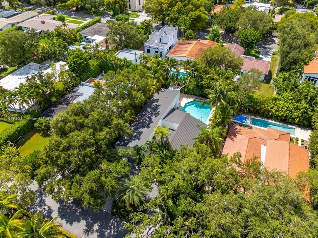 $2,998,997 | 1090 Northeast 92nd Street, Miami Shores, FL 33138