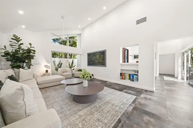 $2,998,997 | 1090 Northeast 92nd Street, Miami Shores, FL 33138