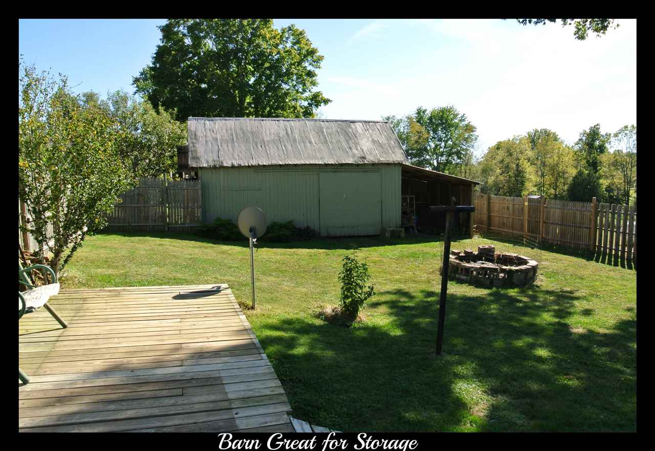 7600 South Strain Ridge Road Bloomington, IN 47401 - Photo 14 of 17 Gallery Image 14