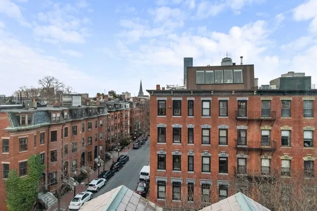 a view of a tall building