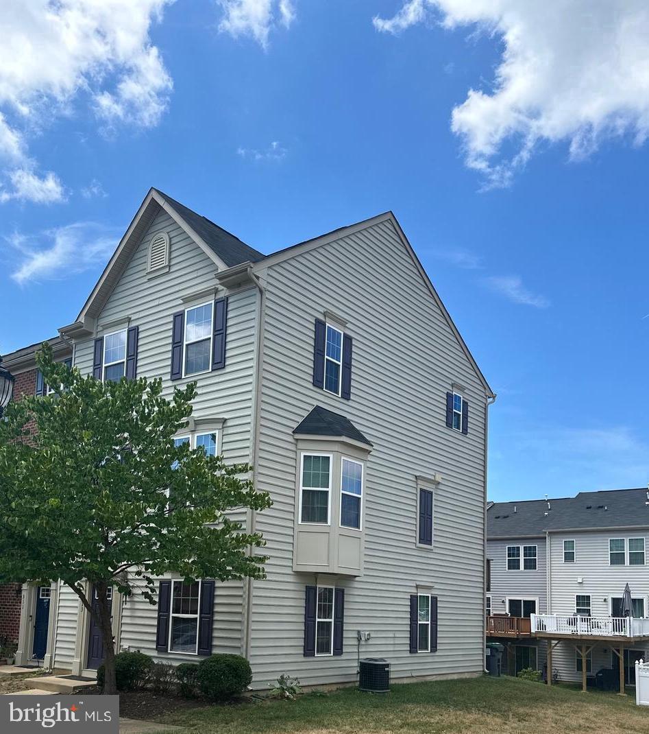 313 Brenton Road, Unit 40 Fredericksburg, VA 22405 - Photo 2 of 18 Charming home with inviting exterior.