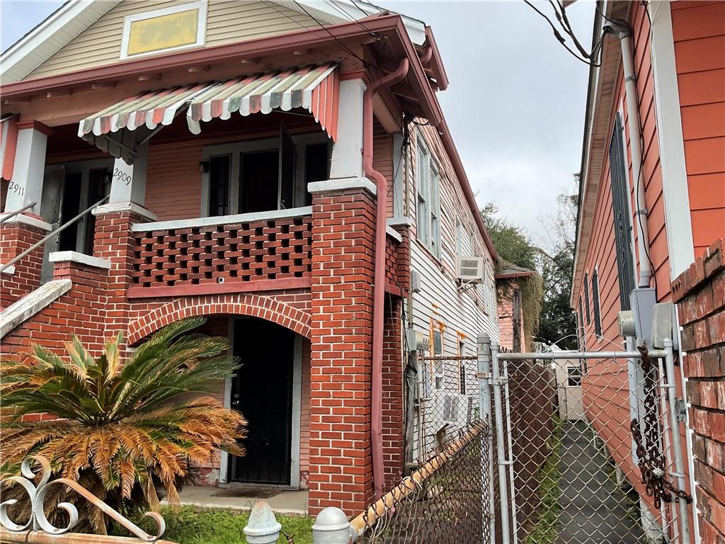 2909 First Street New Orleans, LA 70113 - Photo 3 of 19