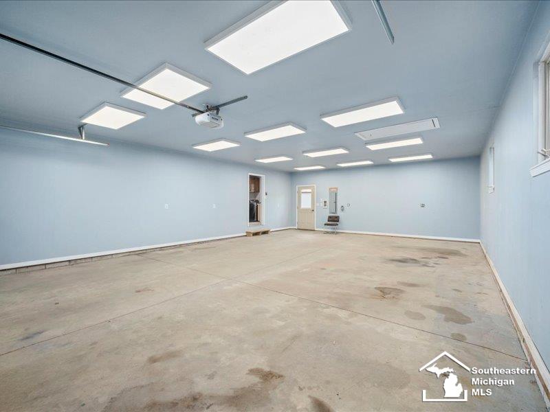 19210 Haggerty Road Belleville, MI 48111 - Photo 30 of 41 50206029-d33ef949-5e89-42ab-a96d-4c84e2ea4239.JPG