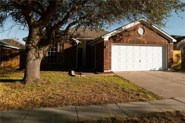 $257,900 | 7902 Elk Drive, Corpus Christi, TX 78414
