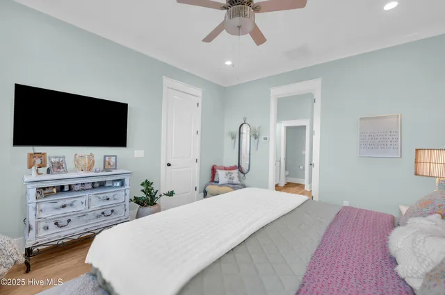 $750,000 | 331 Spicer Lake Drive, Holly Ridge, NC 28445