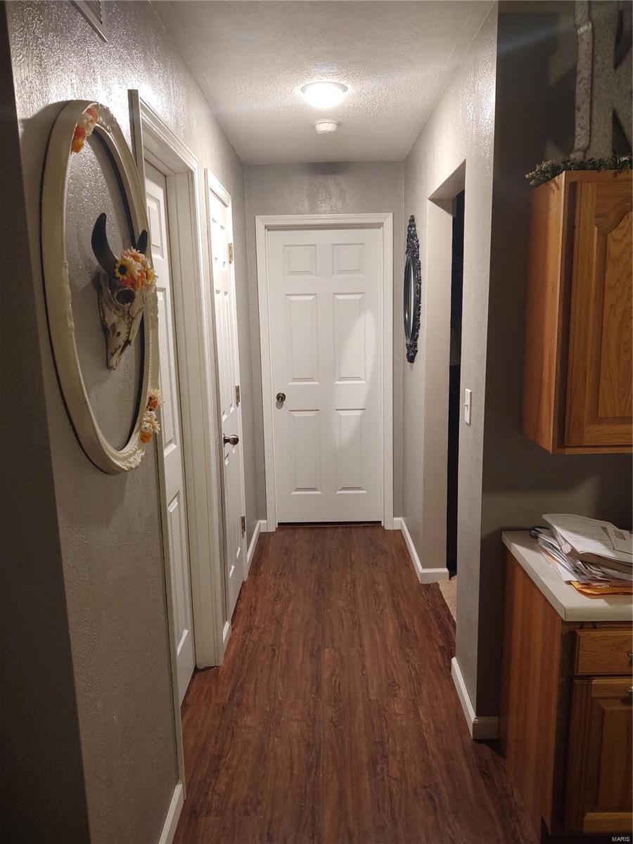 12906 Ferrin Road Carlyle, IL 62231 - Photo 12 of 14 Gallery Image 12