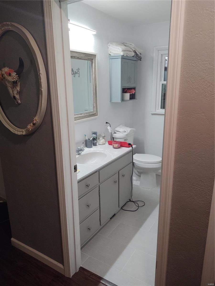 12906 Ferrin Road Carlyle, IL 62231 - Photo 13 of 14 Gallery Image 13