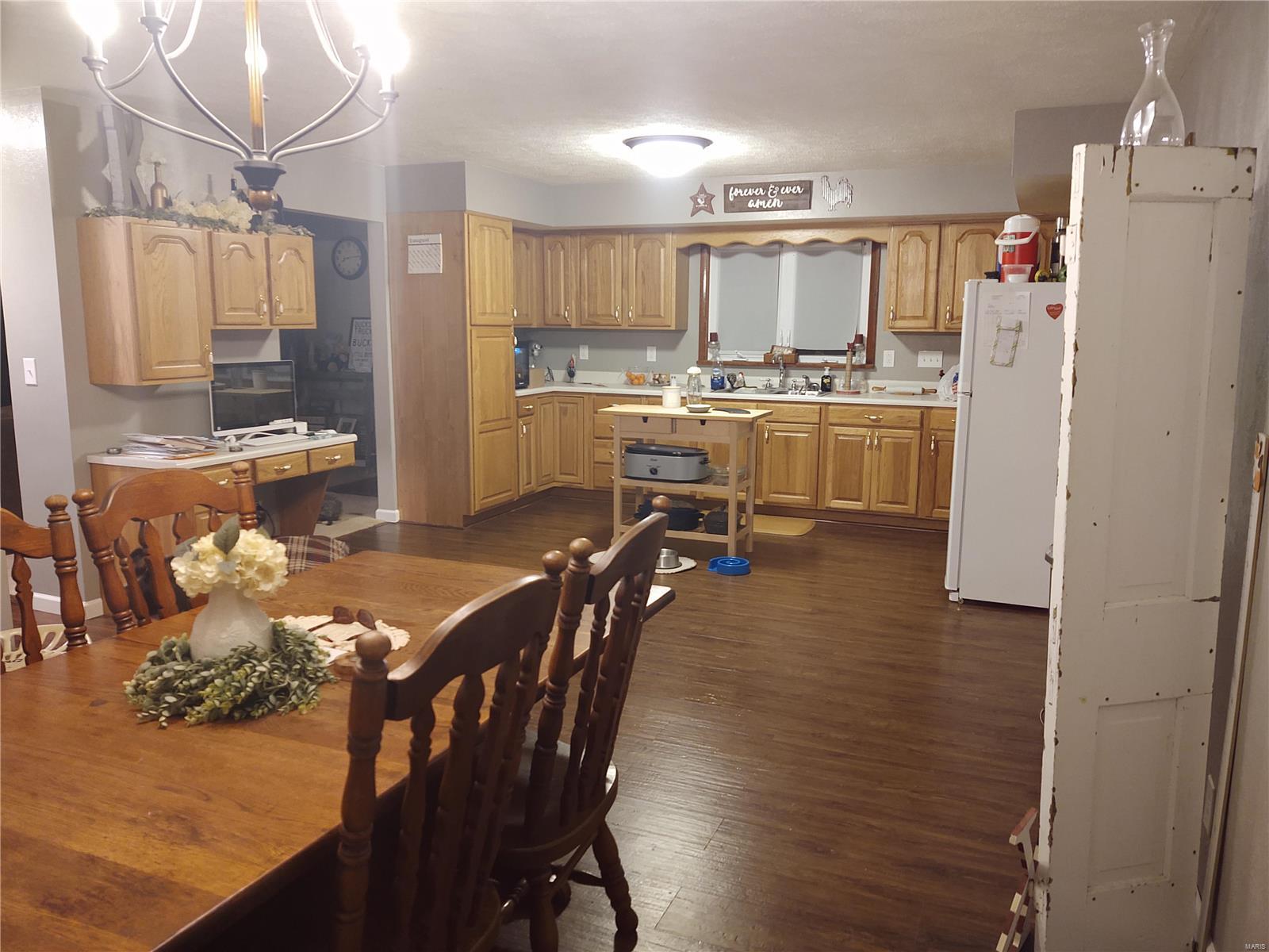 12906 Ferrin Road Carlyle, IL 62231 - Photo 6 of 14 Gallery Image 6