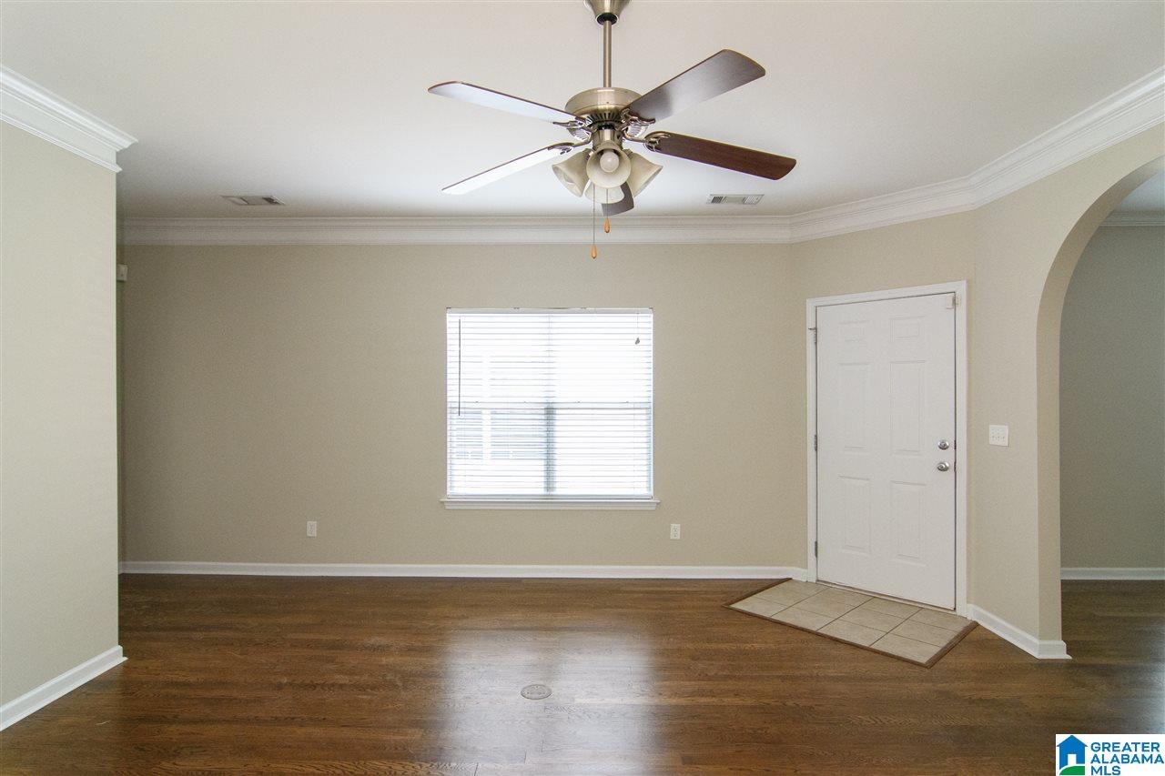 154 Highview Cove Pelham, AL 35124 - Photo 8 of 36