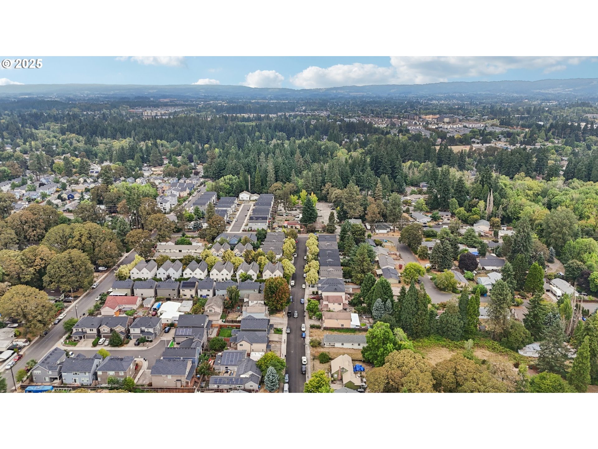 3014 Southwest 176th Avenue Beaverton, OR 97003 - Photo 15 of 16