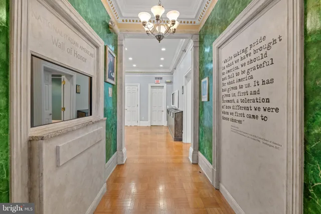 a black and white photo of a living room