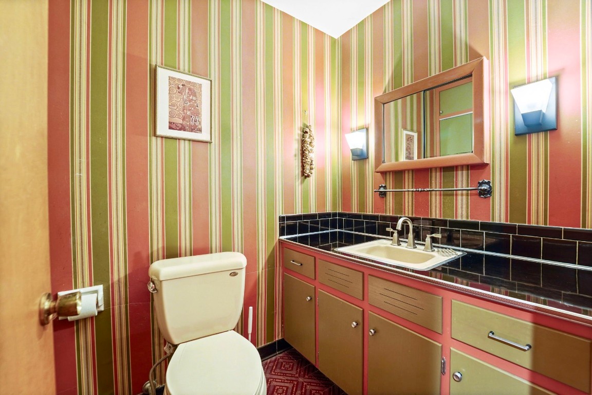 2101 West Hamton Road Binghamton, NY 13903 - Photo 18 of 40