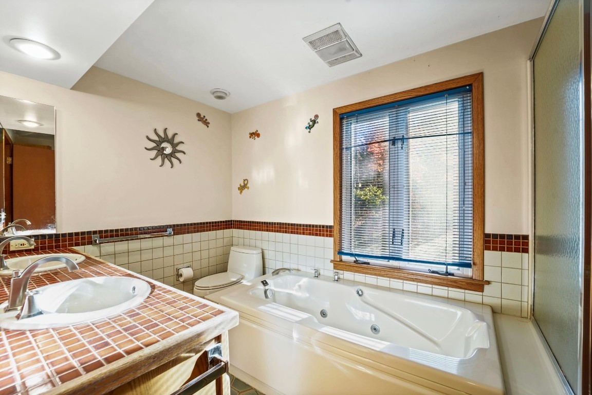 2101 West Hamton Road Binghamton, NY 13903 - Photo 28 of 40