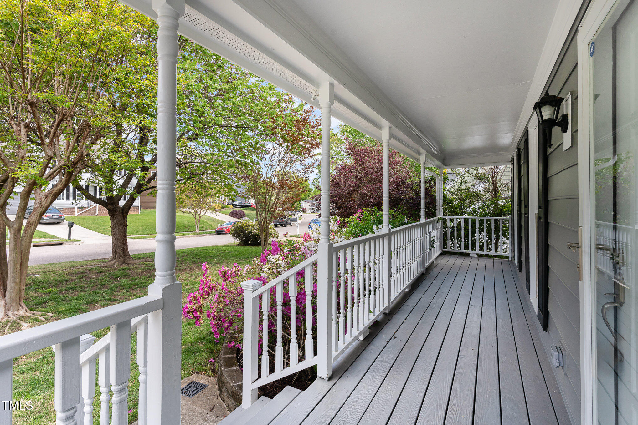 5033 Knightsbridge Way Raleigh, NC 27604 - Photo 4 of 40 Rocking Chair Front Porch