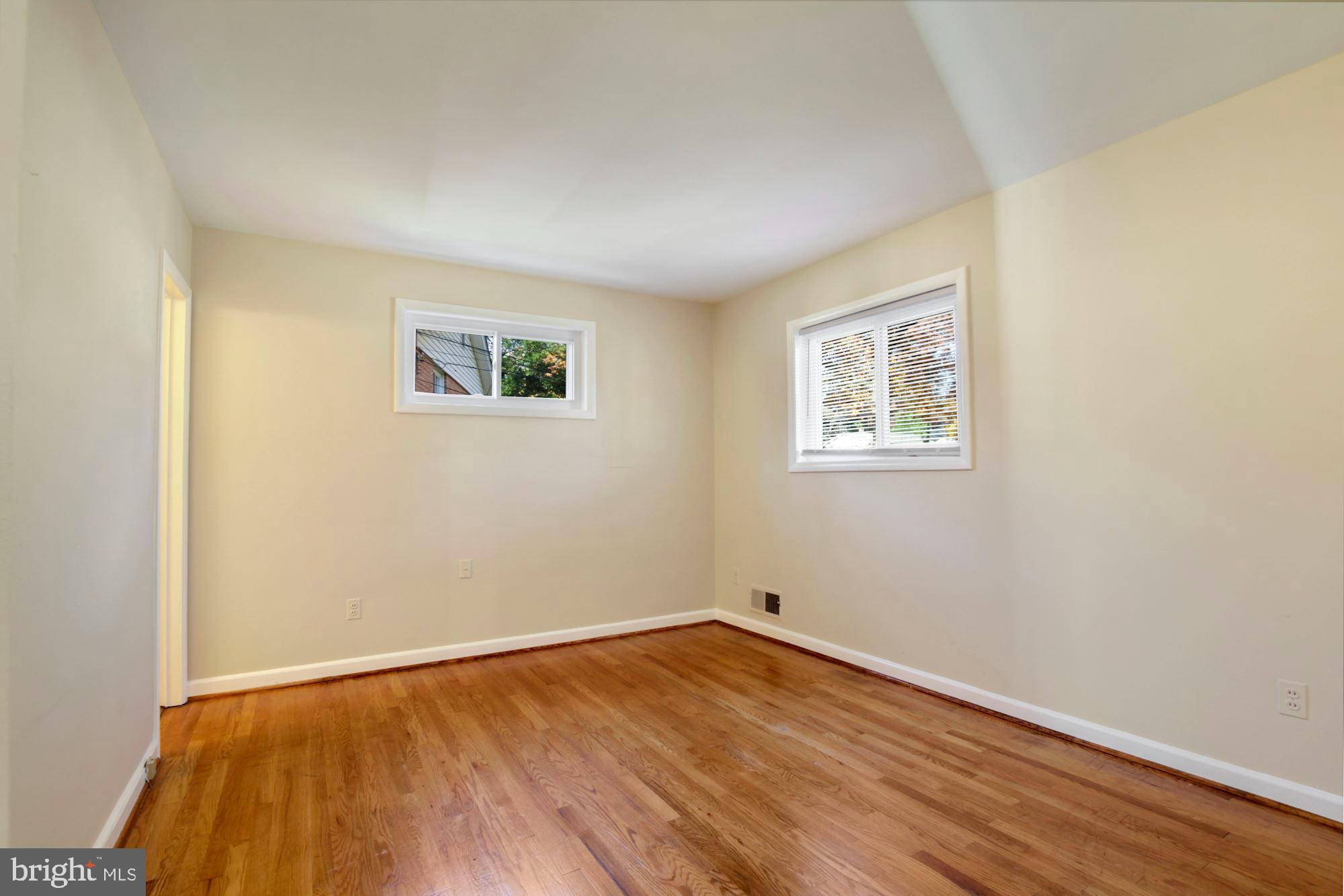 9834 Cherry Tree Lane Silver Spring, MD 20901 - Photo 24 of 49