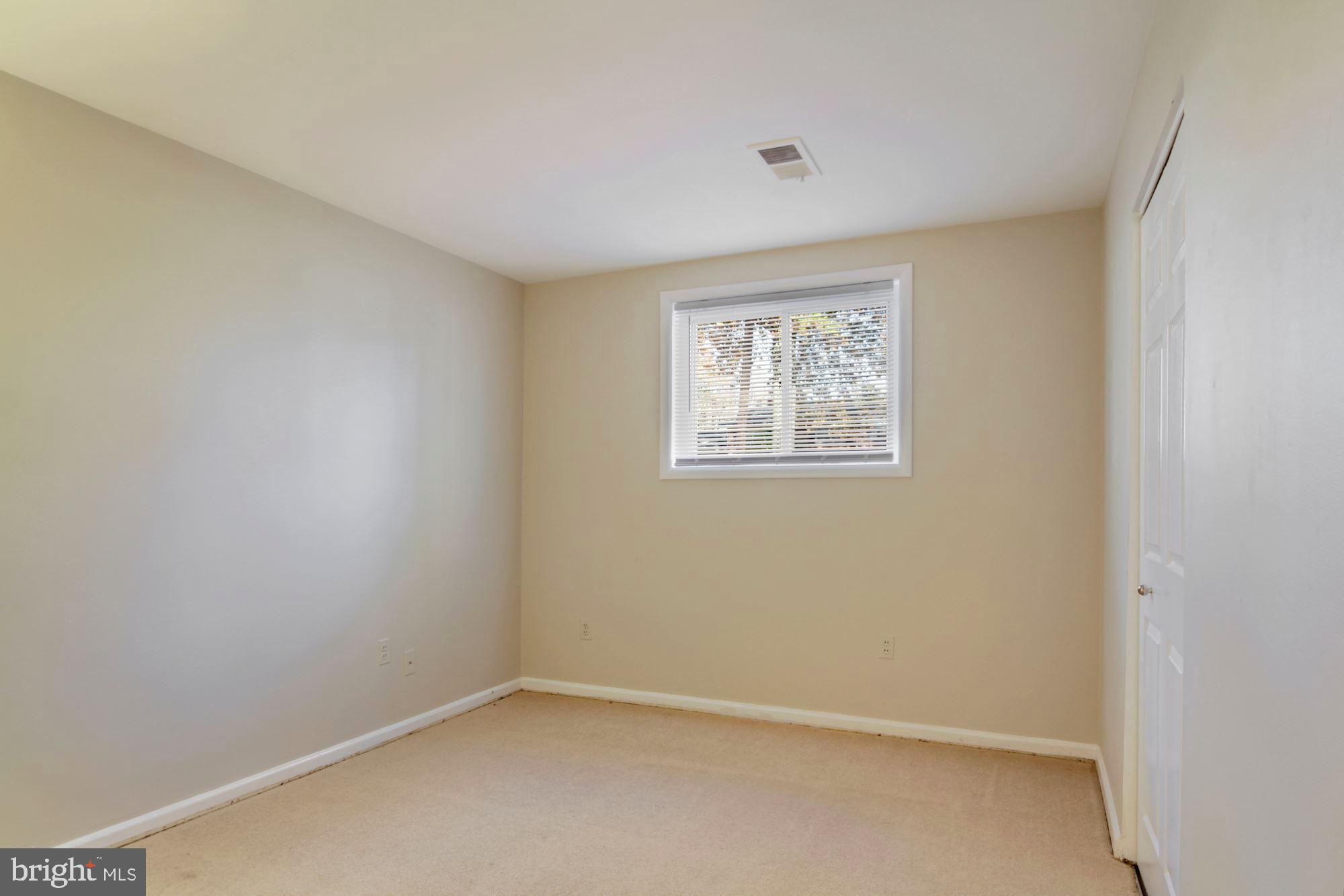 9834 Cherry Tree Lane Silver Spring, MD 20901 - Photo 38 of 49