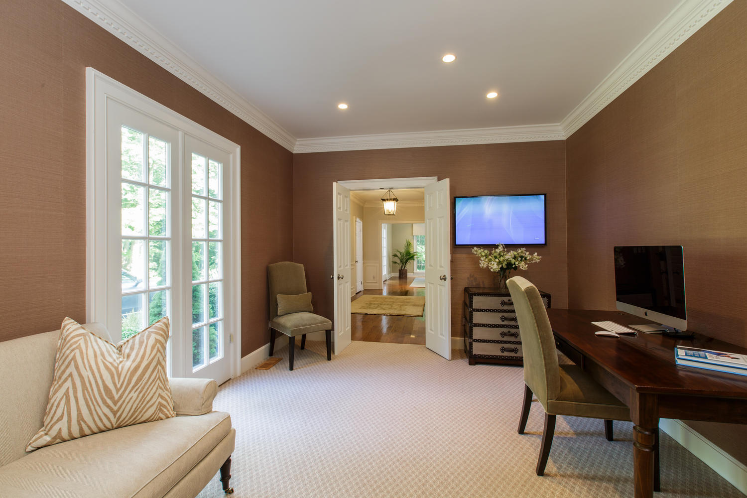 44 Valley Road New Canaan, CT 06840 - Photo 15 of 31 44 Valley Rd New Canaan CT-large-022-31-
