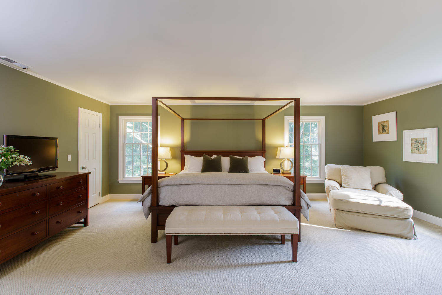44 Valley Road New Canaan, CT 06840 - Photo 17 of 31 44 Valley Rd New Canaan CT-large-024-21-