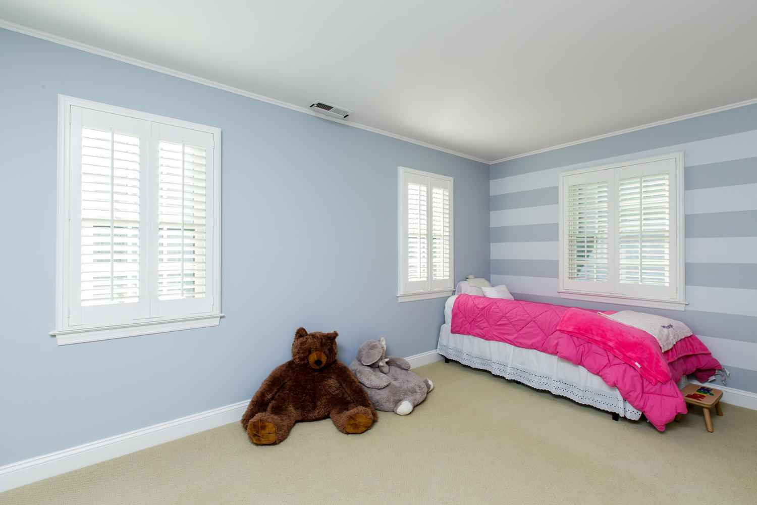 44 Valley Road New Canaan, CT 06840 - Photo 20 of 31 44 Valley Rd New Canaan CT-large-028-23-