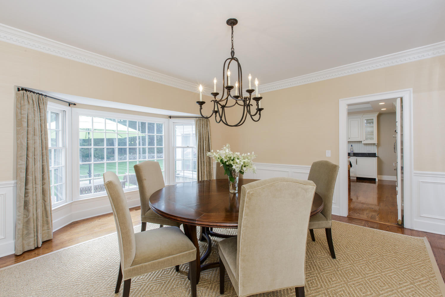 44 Valley Road New Canaan, CT 06840 - Photo 6 of 31 44 Valley Rd New Canaan CT-large-017-22-
