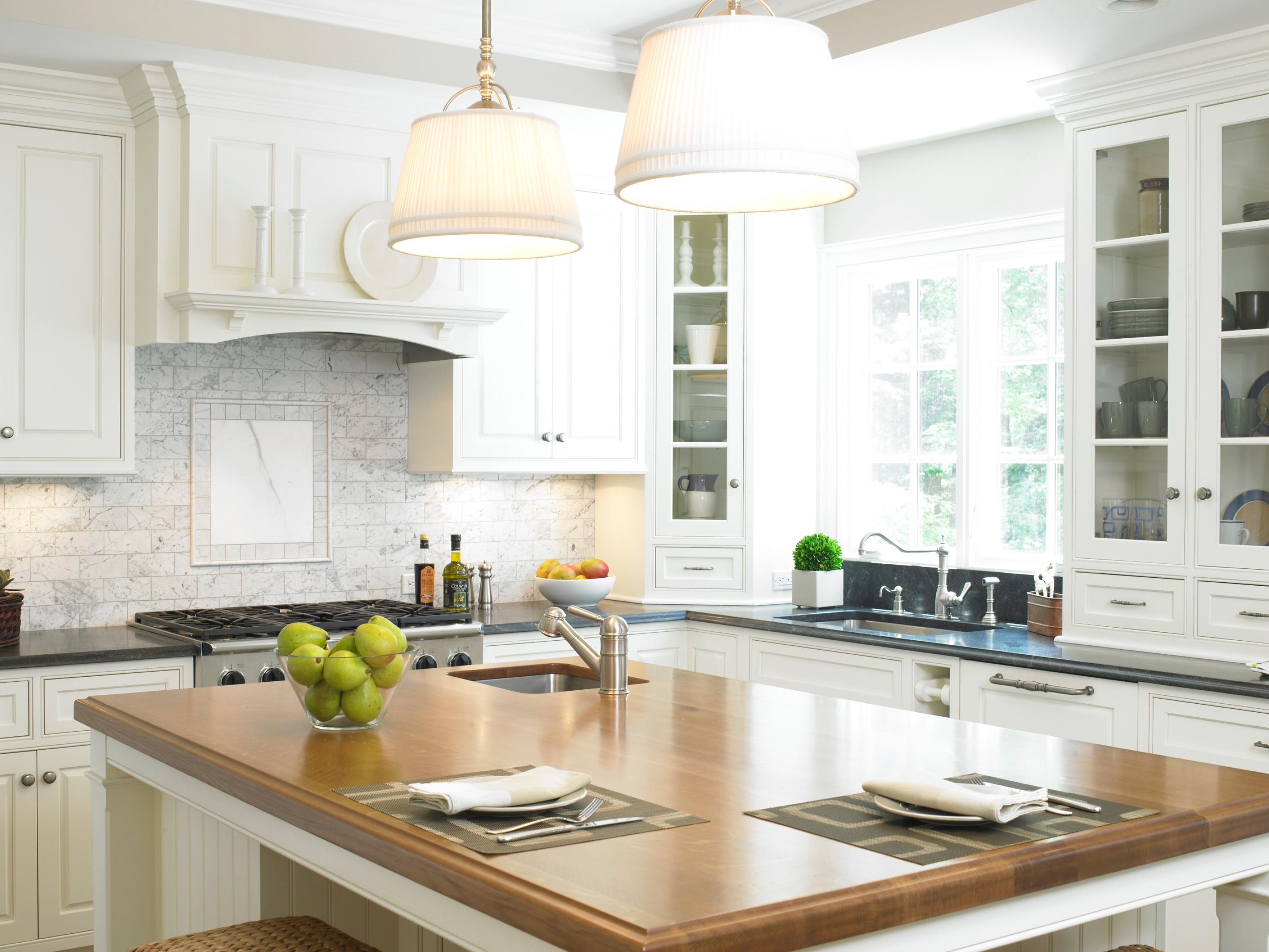 44 Valley Road New Canaan, CT 06840 - Photo 9 of 31 White Kitchen-020533-2