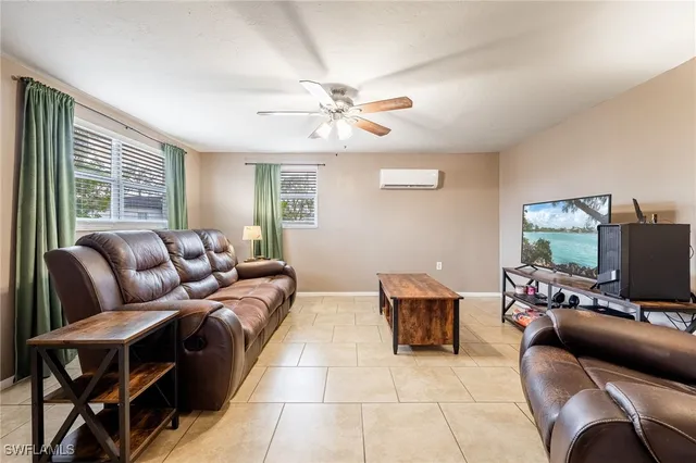 $299,900 | 2184 Barry Drive, Fort Myers, FL 33907