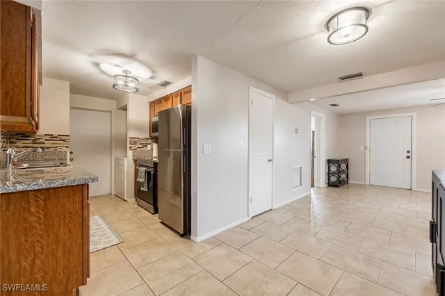 $299,900 | 2184 Barry Drive, Fort Myers, FL 33907