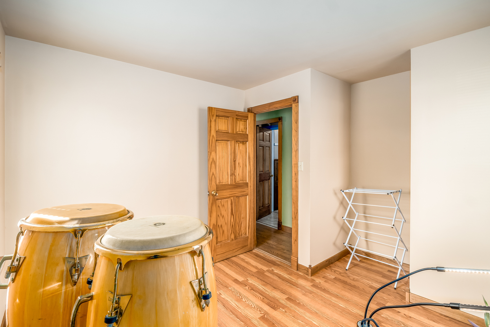 518 Amherst Avenue Romeoville, IL 60446 - Photo 10 of 23 a bathroom with a sink and a toilet