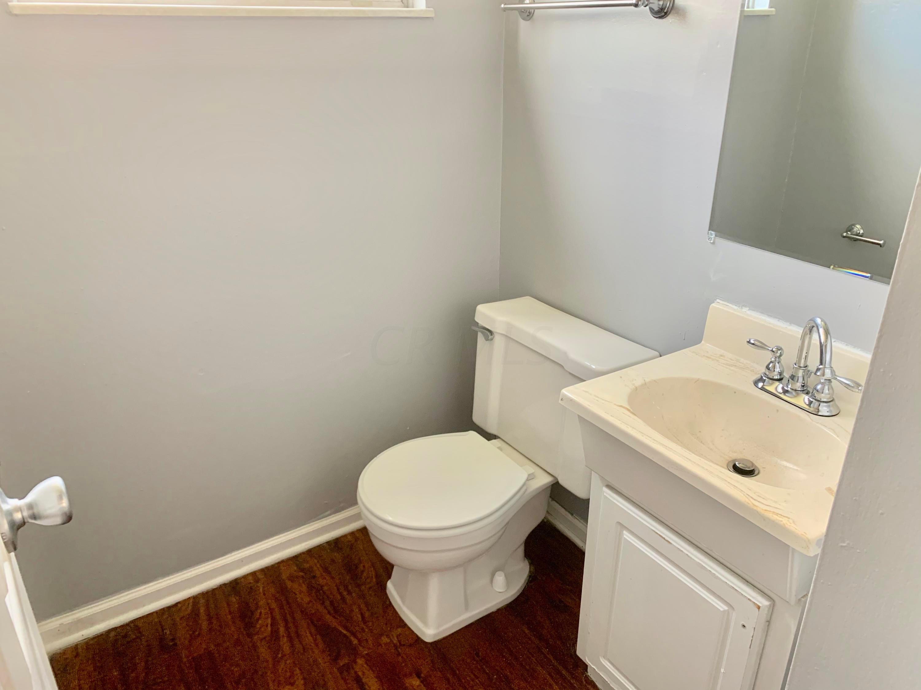 3073 Reynard Road Columbus, OH 43232 - Photo 11 of 30 Gallery Image 11