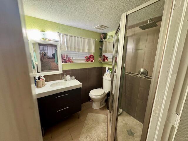 1943 Iris Road West Palm Beach, FL 33415 - Photo 25 of 73 IMG_2068