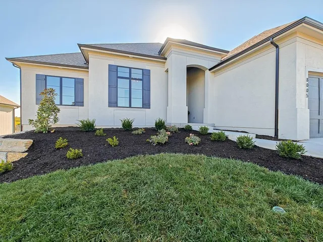 $1,349,900 | 21706 West 80th Terrace, Shawnee, KS 66218