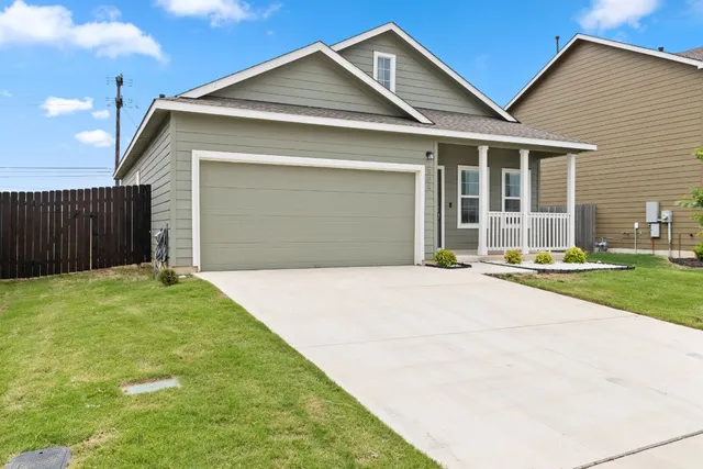 $1,750 | 504 Blanco Vista, Georgetown, TX 78626