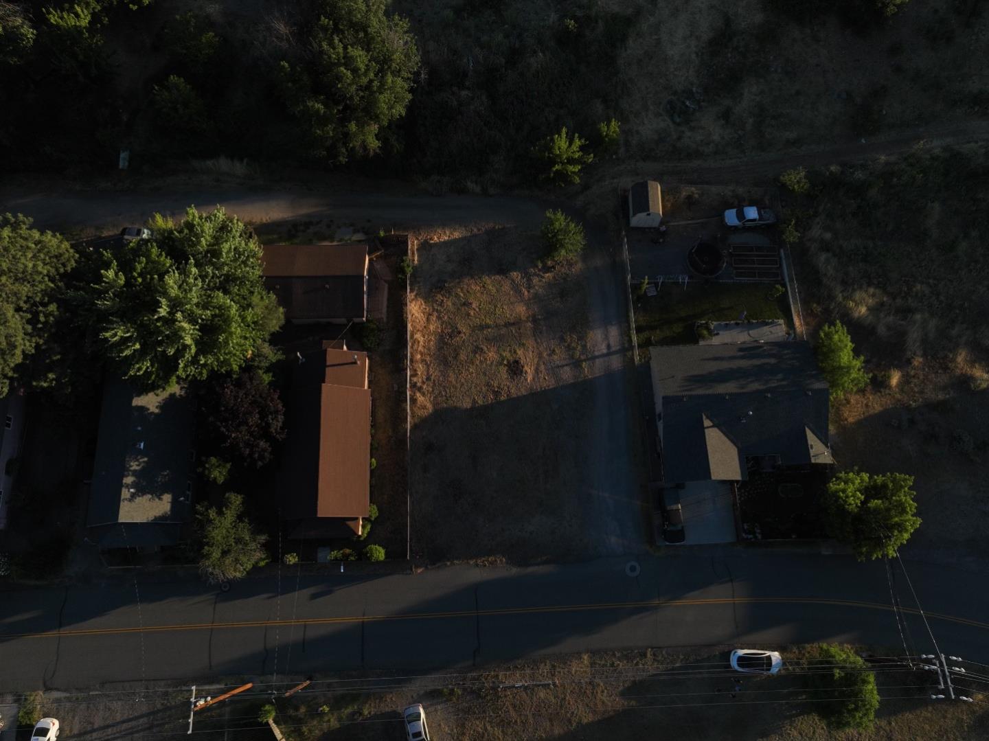 563 Shasta Avenue Weed, CA 96094 - Photo 6 of 14