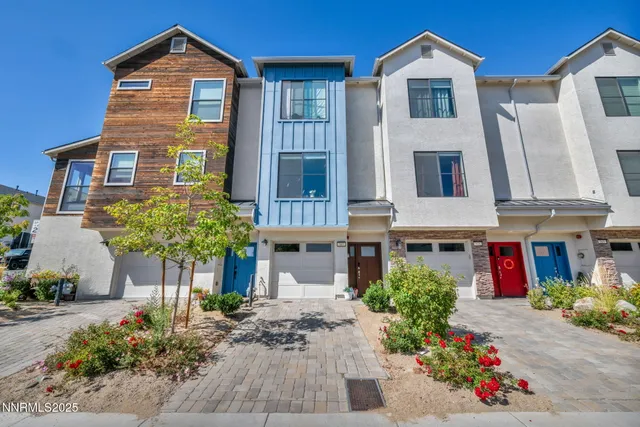 $379,500 | 585 Logan Jacob Lane, Reno, NV 89503