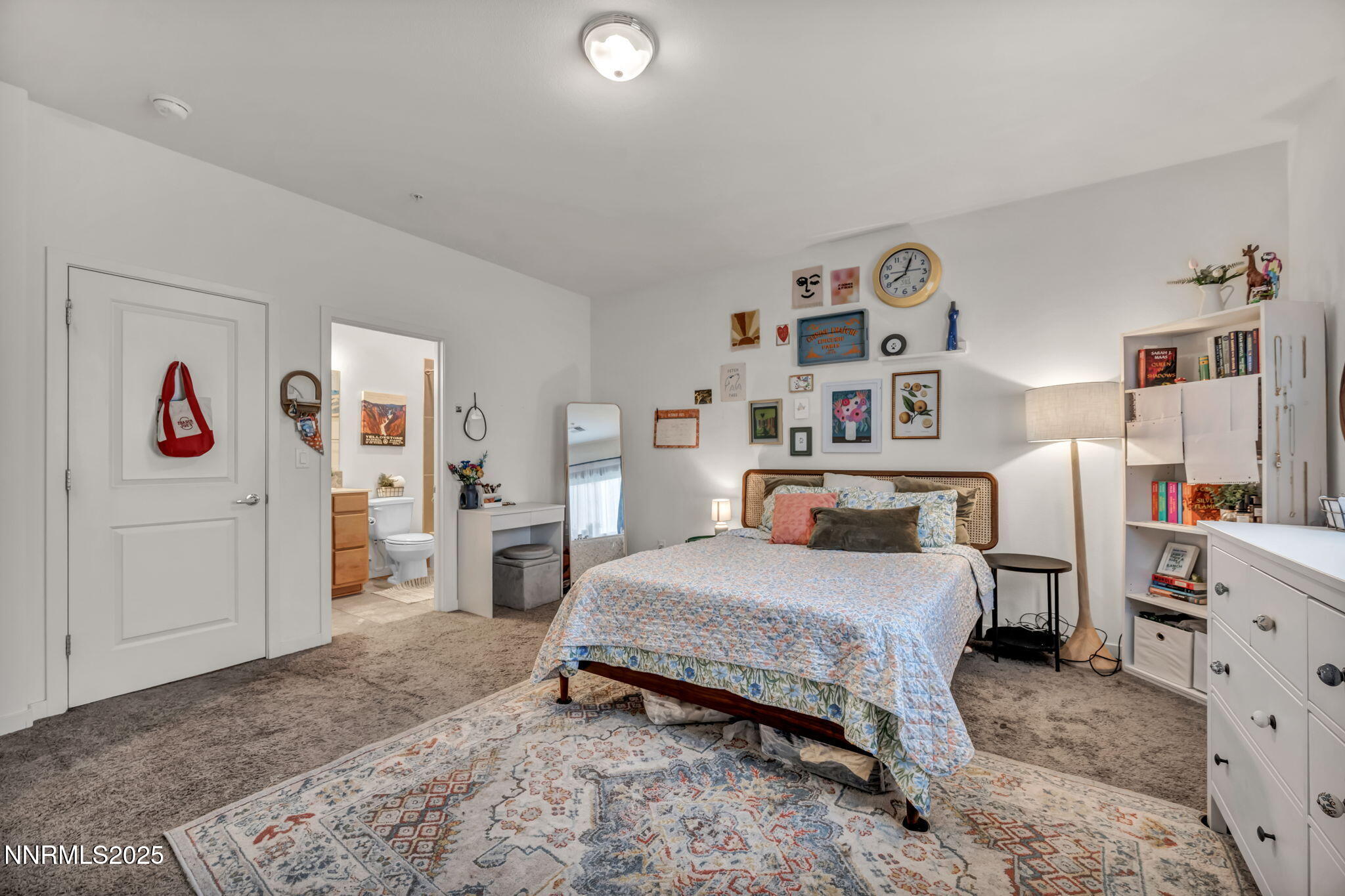 585 Logan Jacob Lane Reno, NV 89503 - Photo 19 of 28 25-web-or-mls-585-logan-jacob-ln