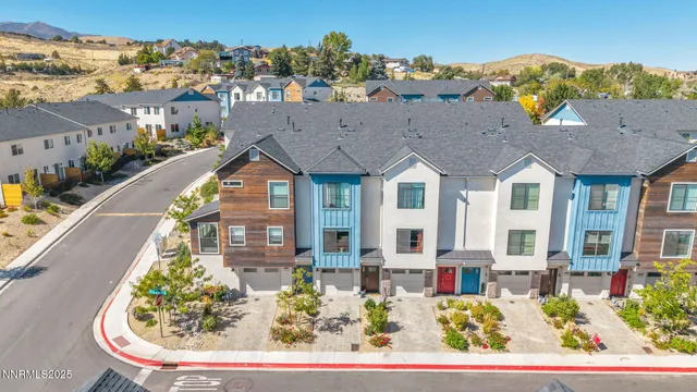 $379,500 | 585 Logan Jacob Lane, Reno, NV 89503