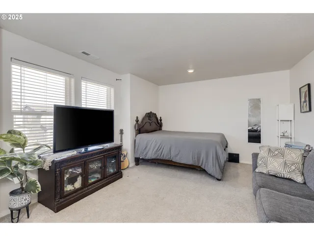 $519,970 | 402 Himalaya St. Northeast, Salem, OR 97301